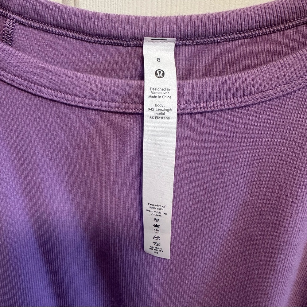 Lululemon Ribbed Held Tight Short Sleeve Shirt Wisteria Purple Size 8 - Picture 5 of 5